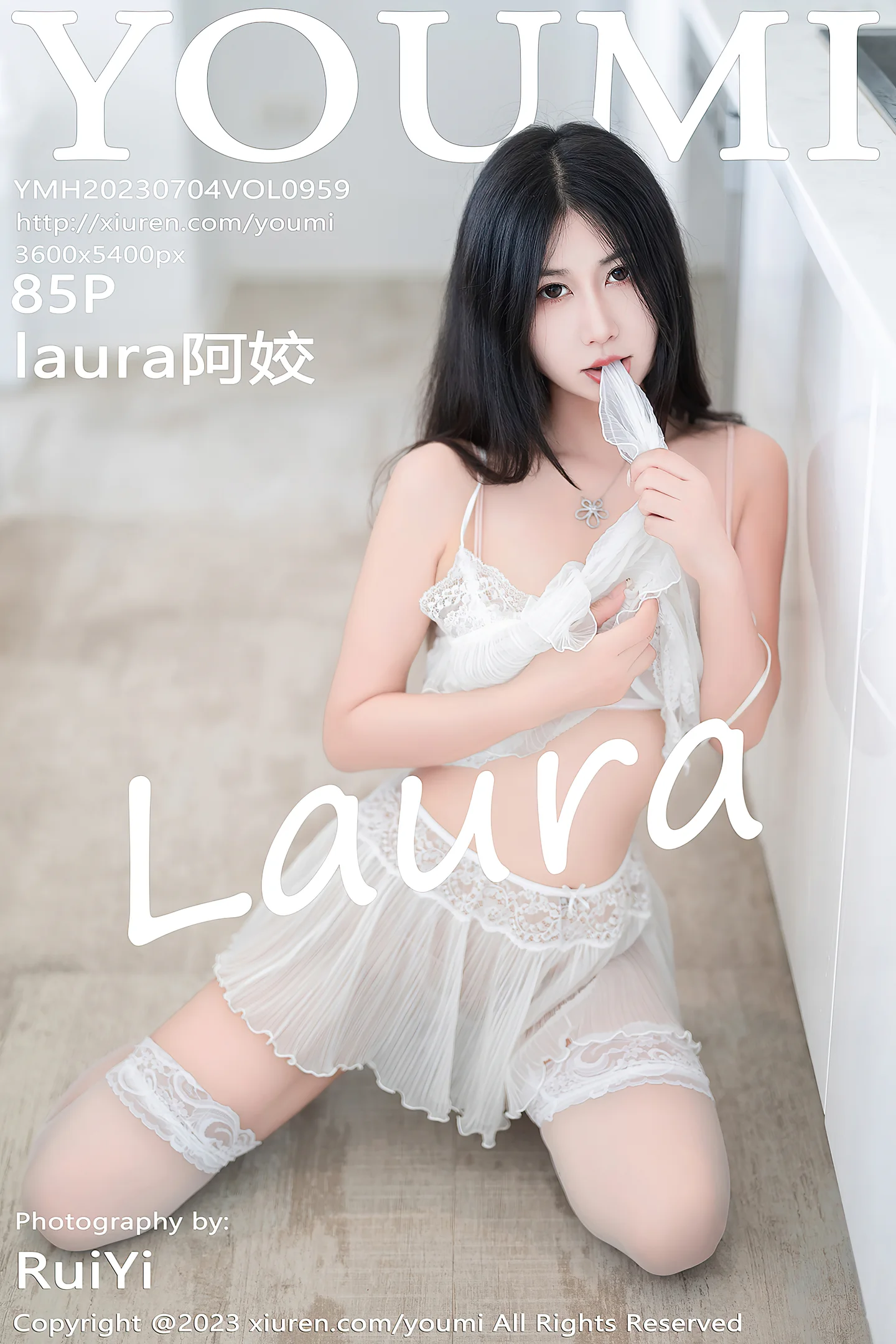 [YouMi尤蜜荟]Vol.959_模特laura阿姣性感白色轻透网纱套装露白色蕾丝内衣完美诱惑写真85P-秀人网 - XiuRen.Xyz